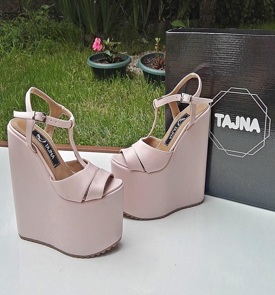 LIGHT PINK SUPER HIGH HEEL SANDALS - Tajna Club