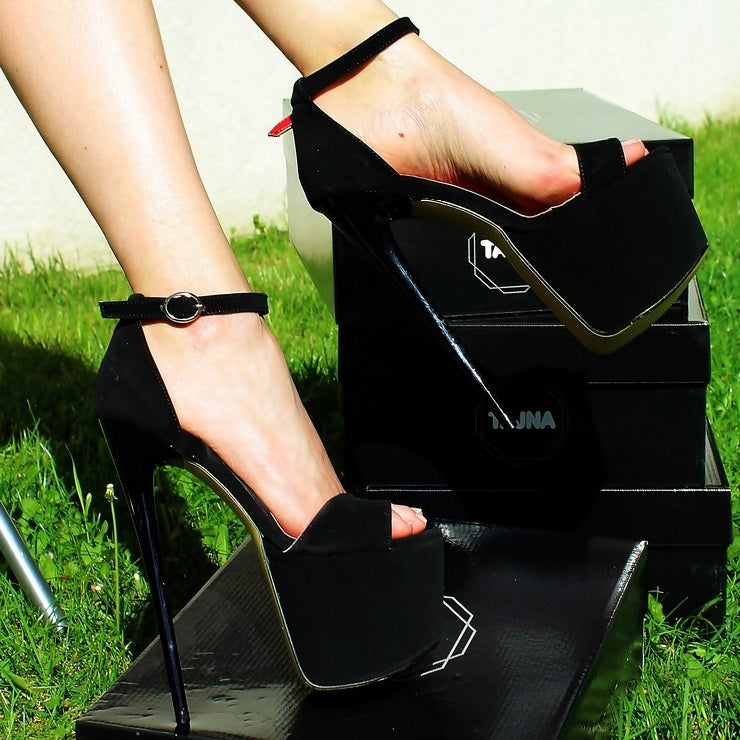 Single strap black sandals clearance