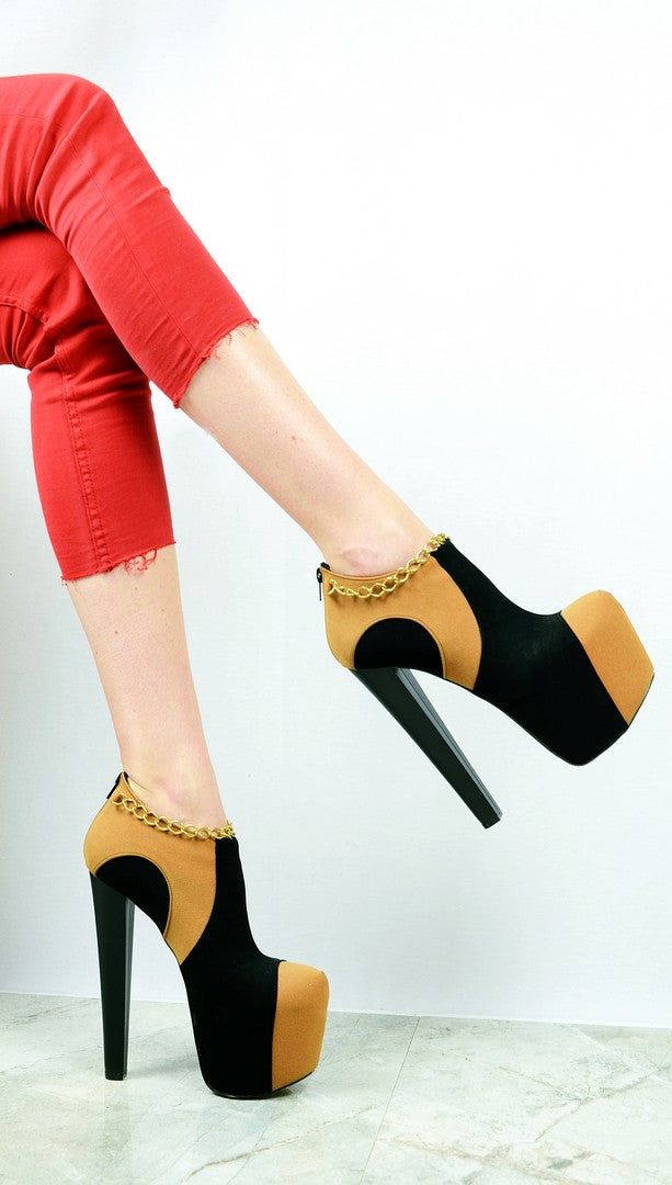 Camel Black Chain Ankle Platform Heels - Tajna Club
