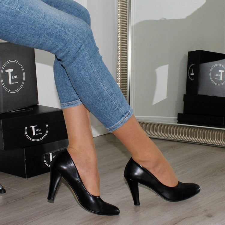 Black Classic 10 cm  Pump Heels - Tajna Club