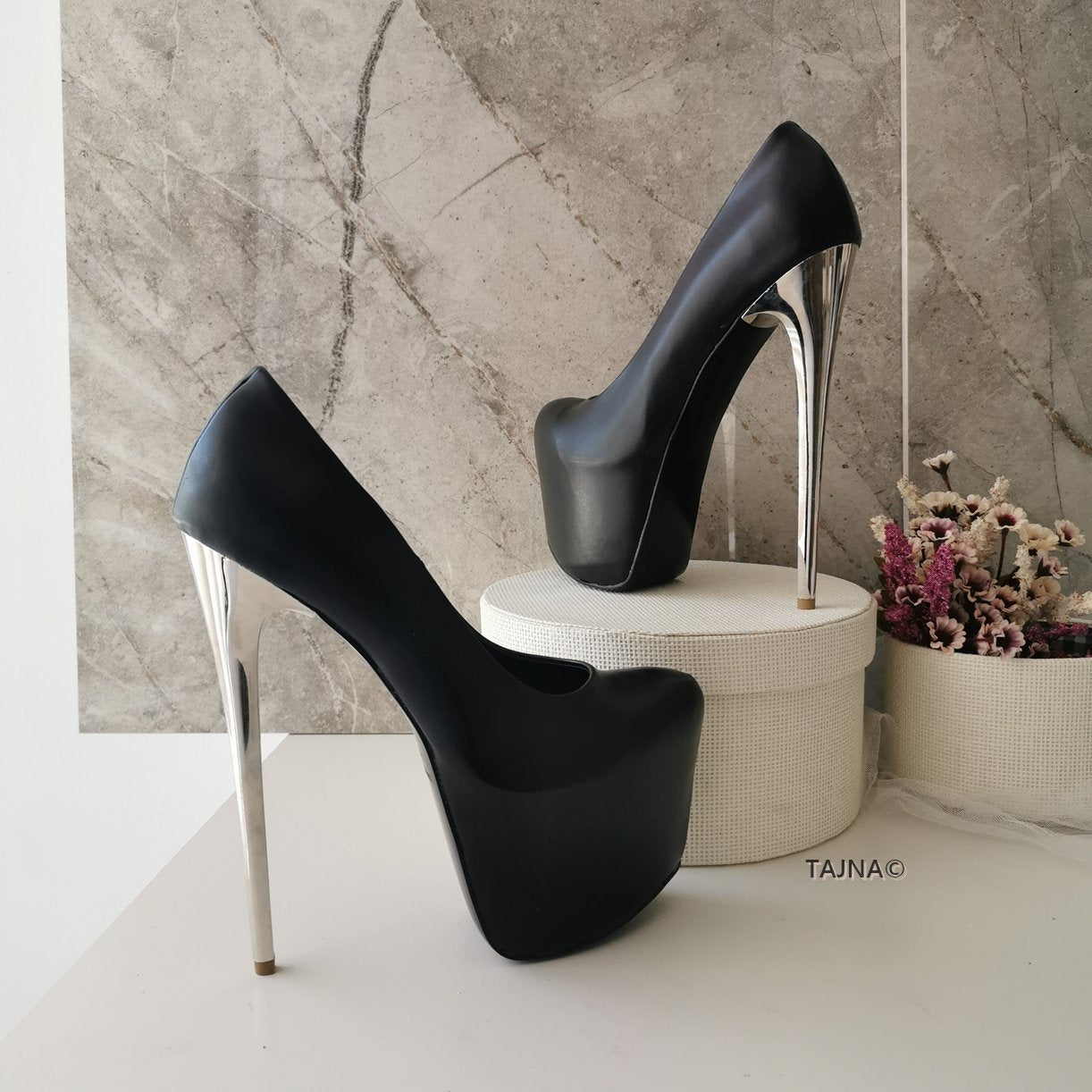 Metallic Heel Black Hidden Platform - Tajna Club
