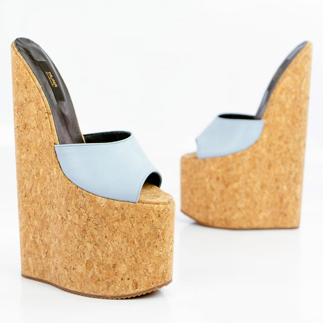 Cork on sale bottom heels