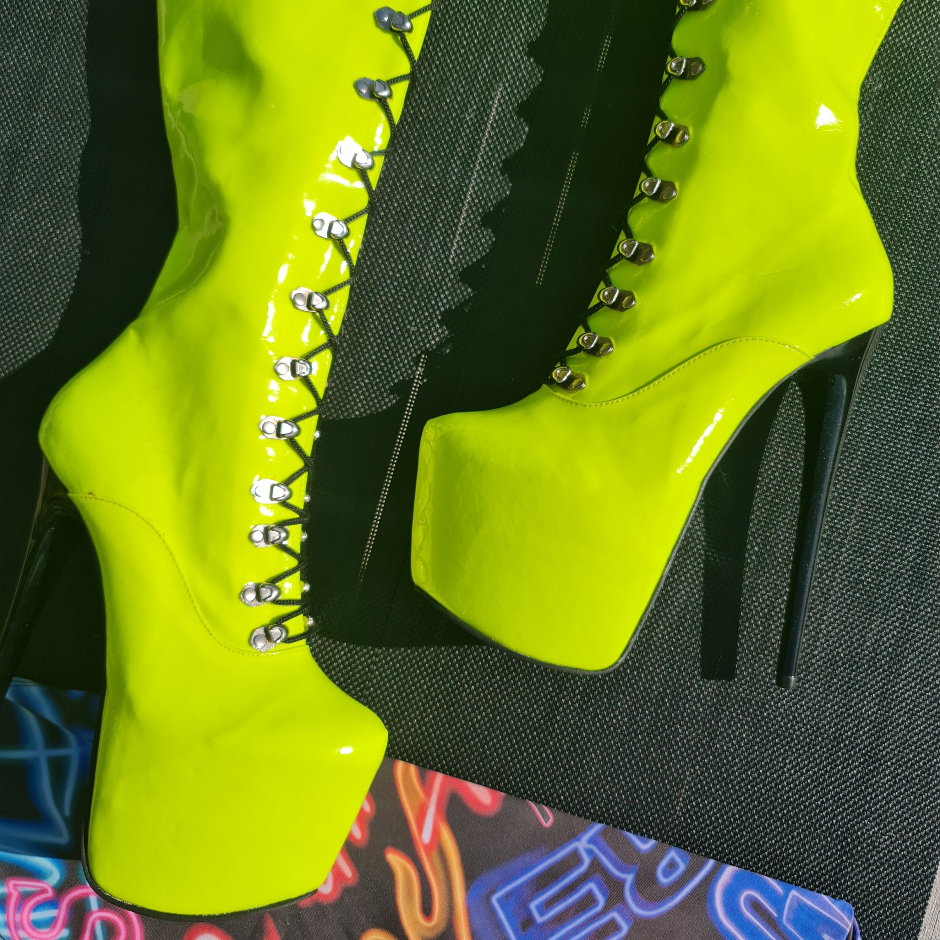 neon-yellow-military-style-high-heel-platform-boots-over-the-knee-tajna-club-bondage-lace-up