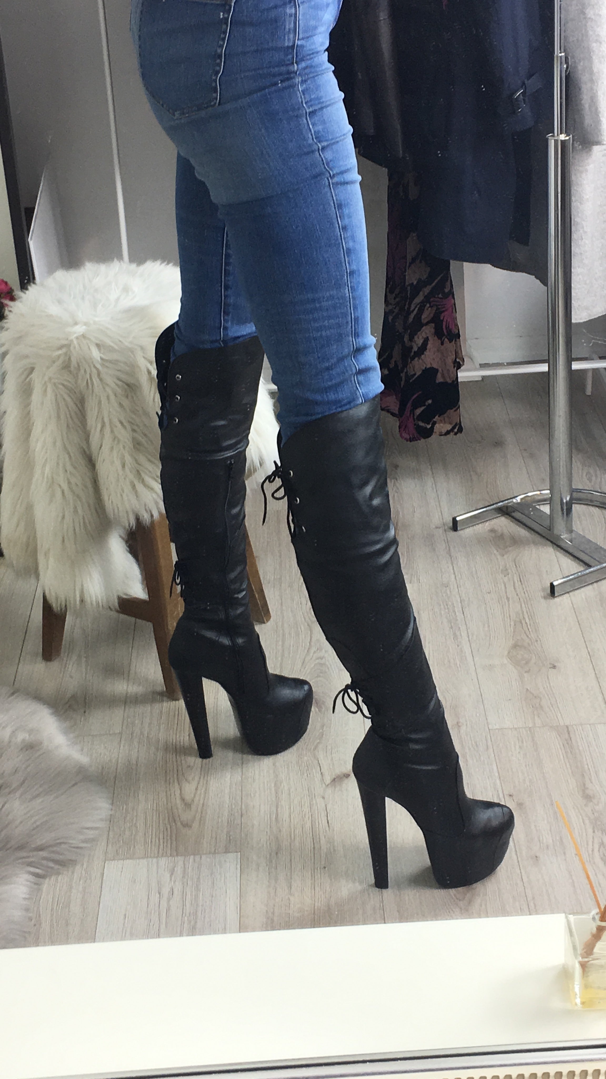 Black Stylish Over The Knee Boots - Tajna Club