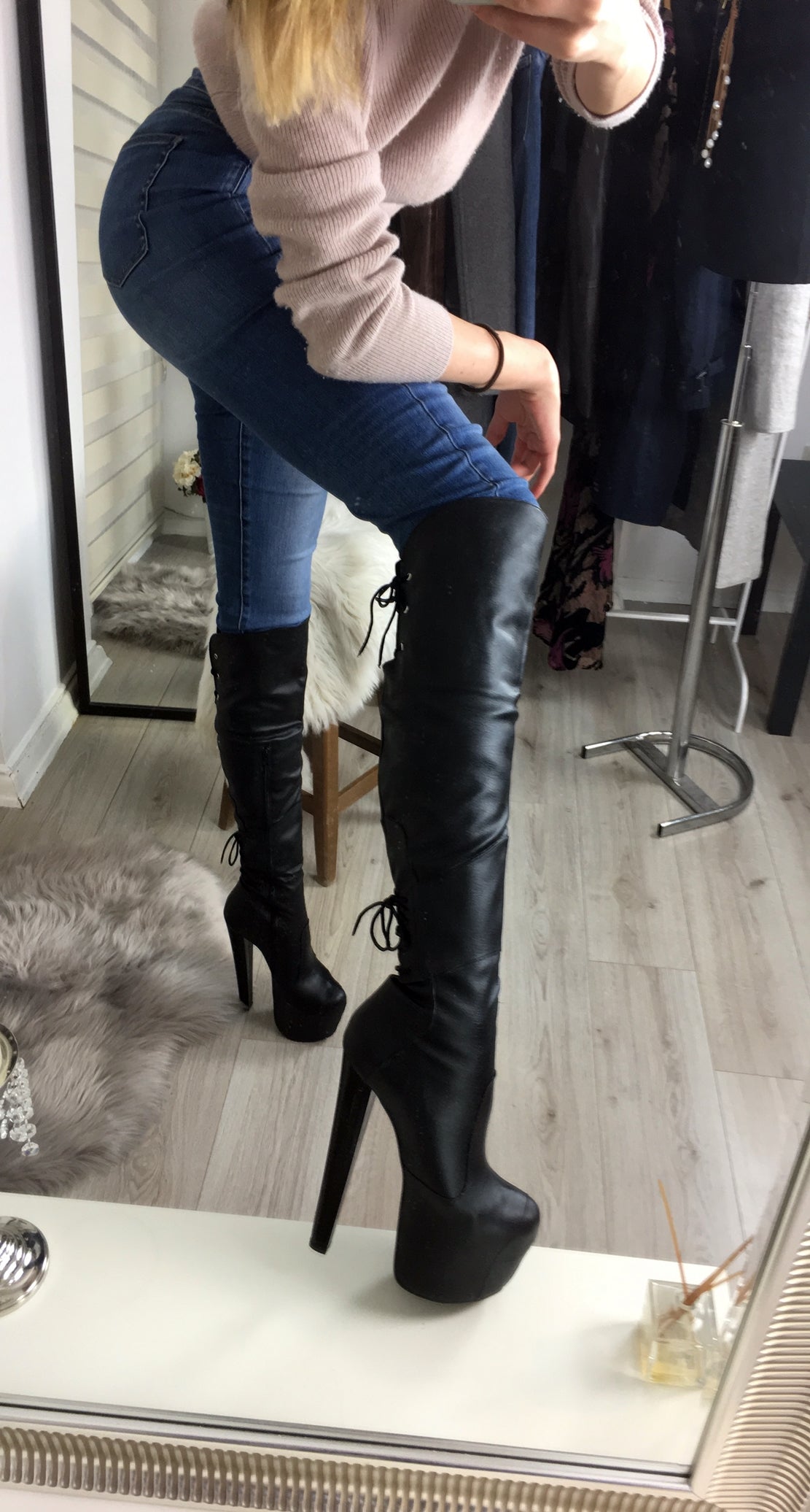 Black Stylish Over The Knee Boots - Tajna Club