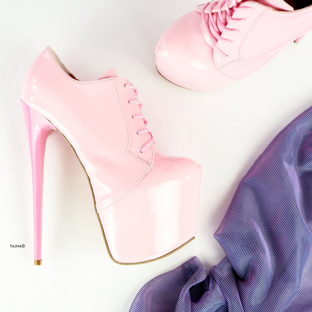 Oxford Light Pink Gloss Ankle Booties - Tajna Club