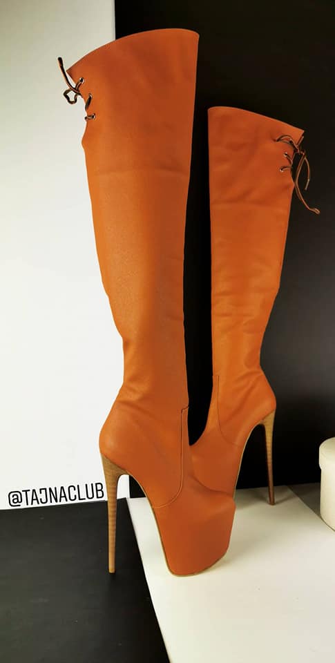 Chestnut thigh deals high boots