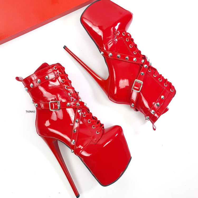 tajna-club-bondage-fetish-high-heel-boots-shoes