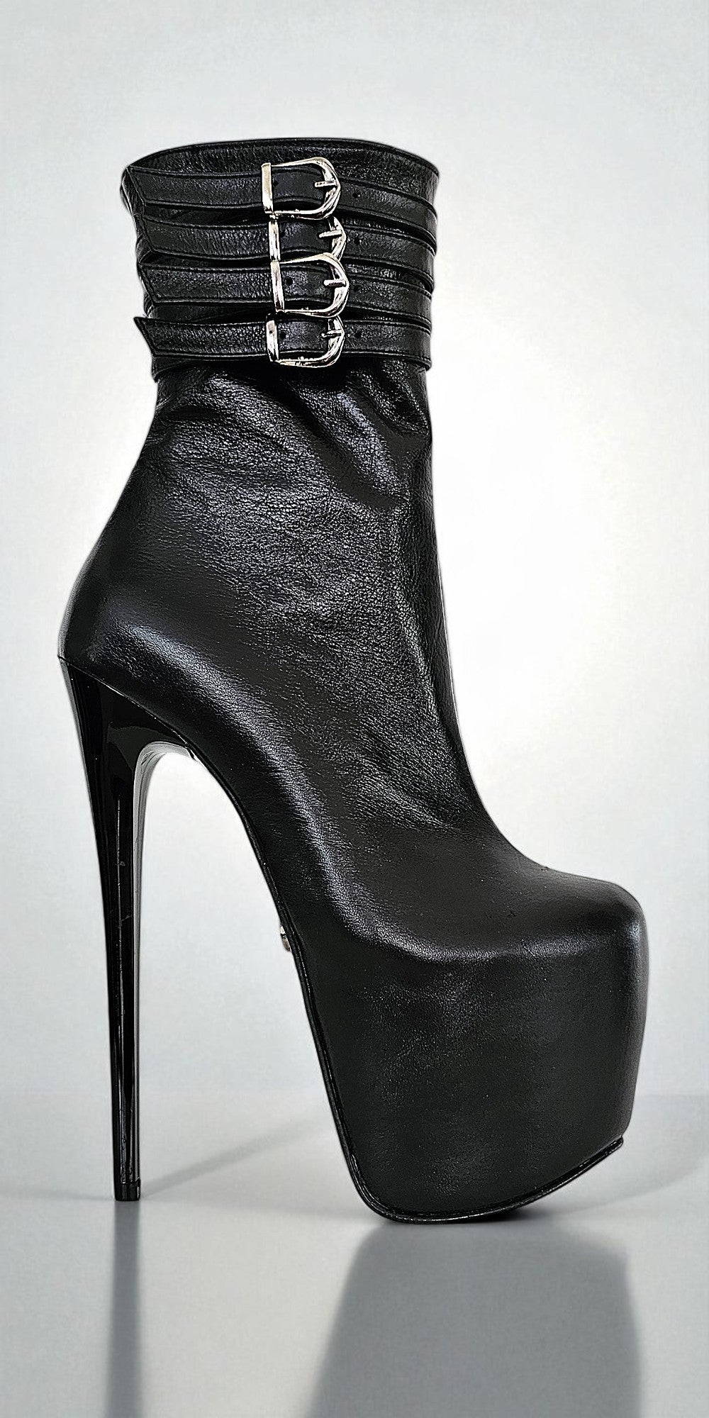 black-leather-high-heel-boots-three-buckled-tajna-club-shoes