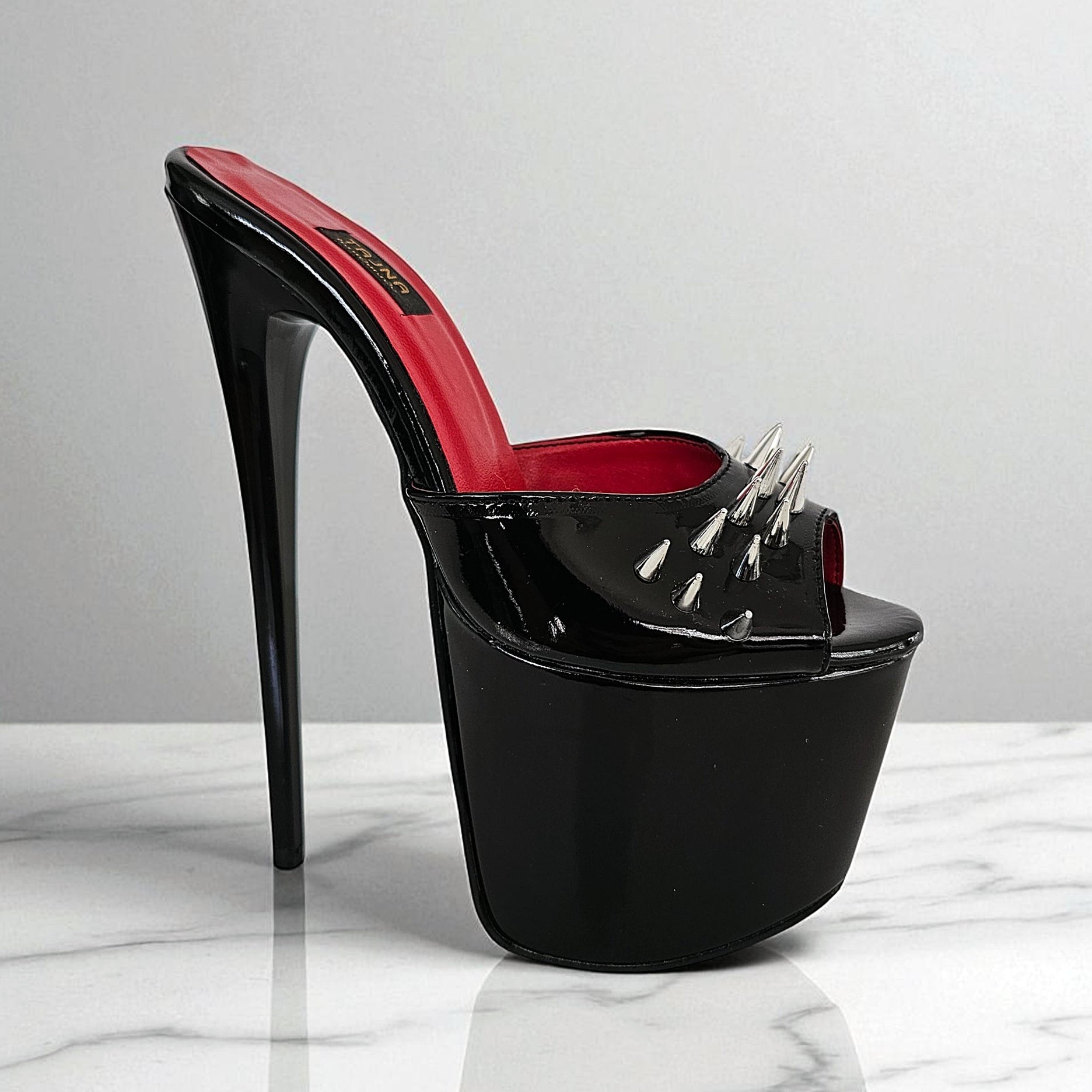 Venom Spike Black Gloss Spike Mules – Tajna Club