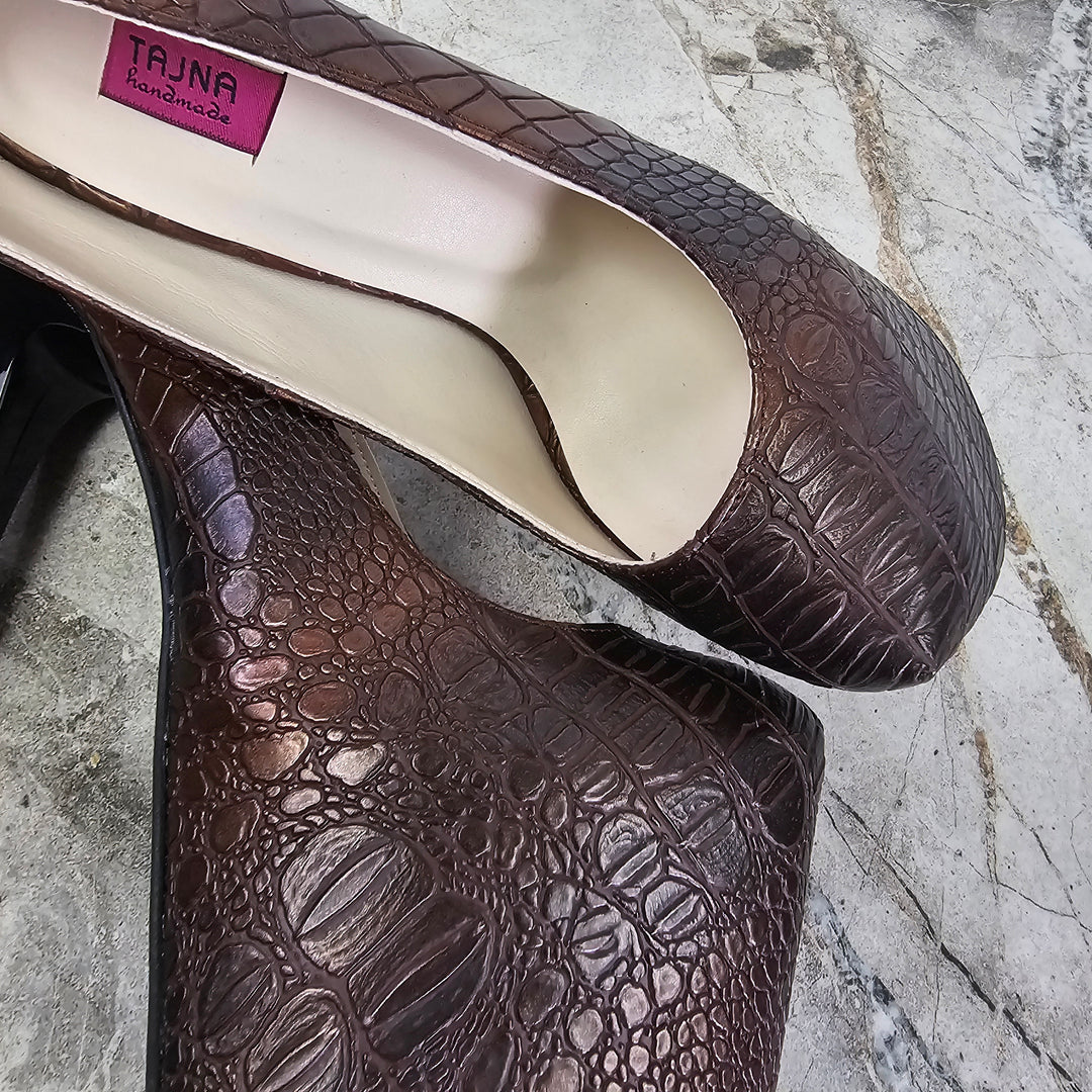 Brown Bronze Croco Print Class High Heel Pumps