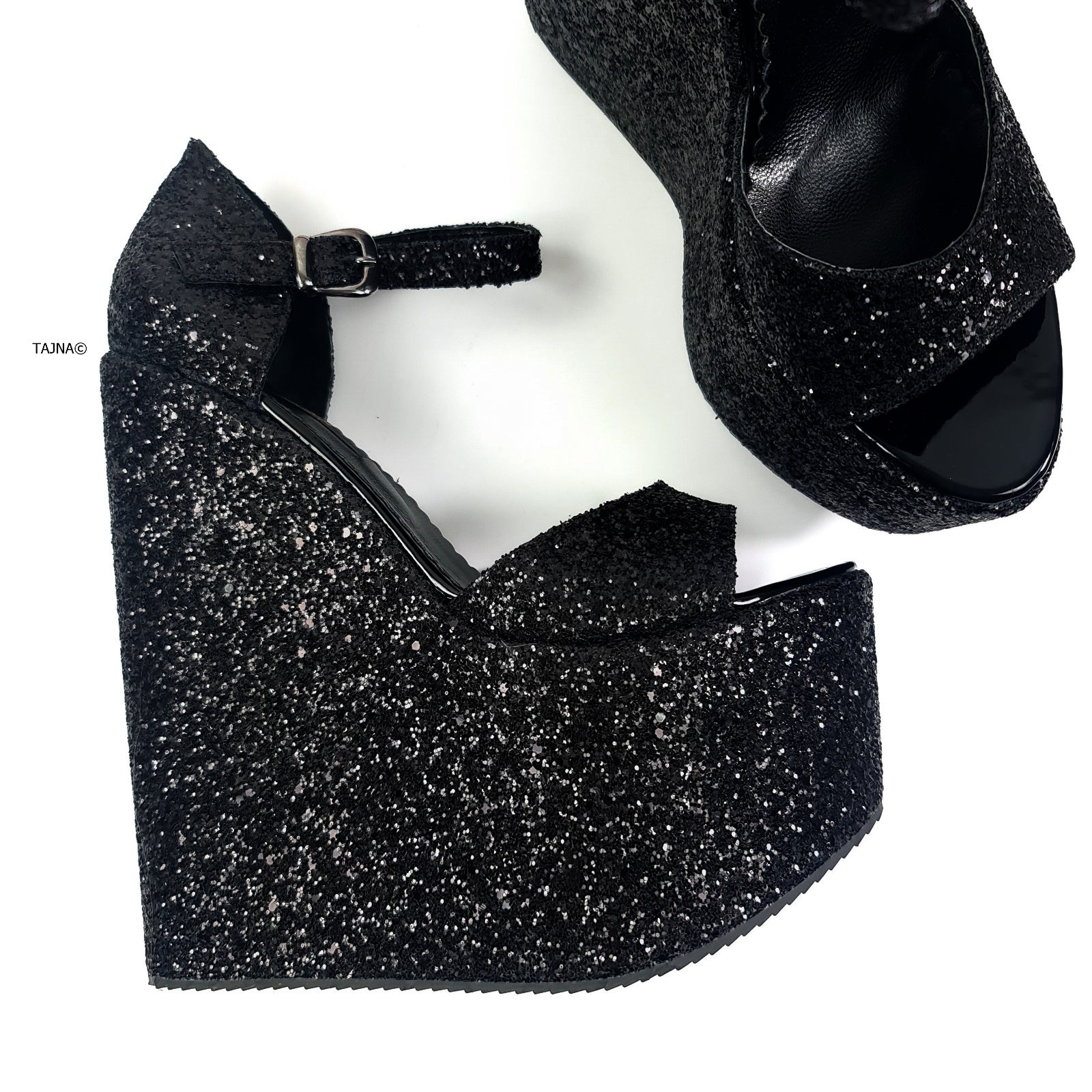 Jessica Simpson size 4 black party t bar sparkly heels - Depop