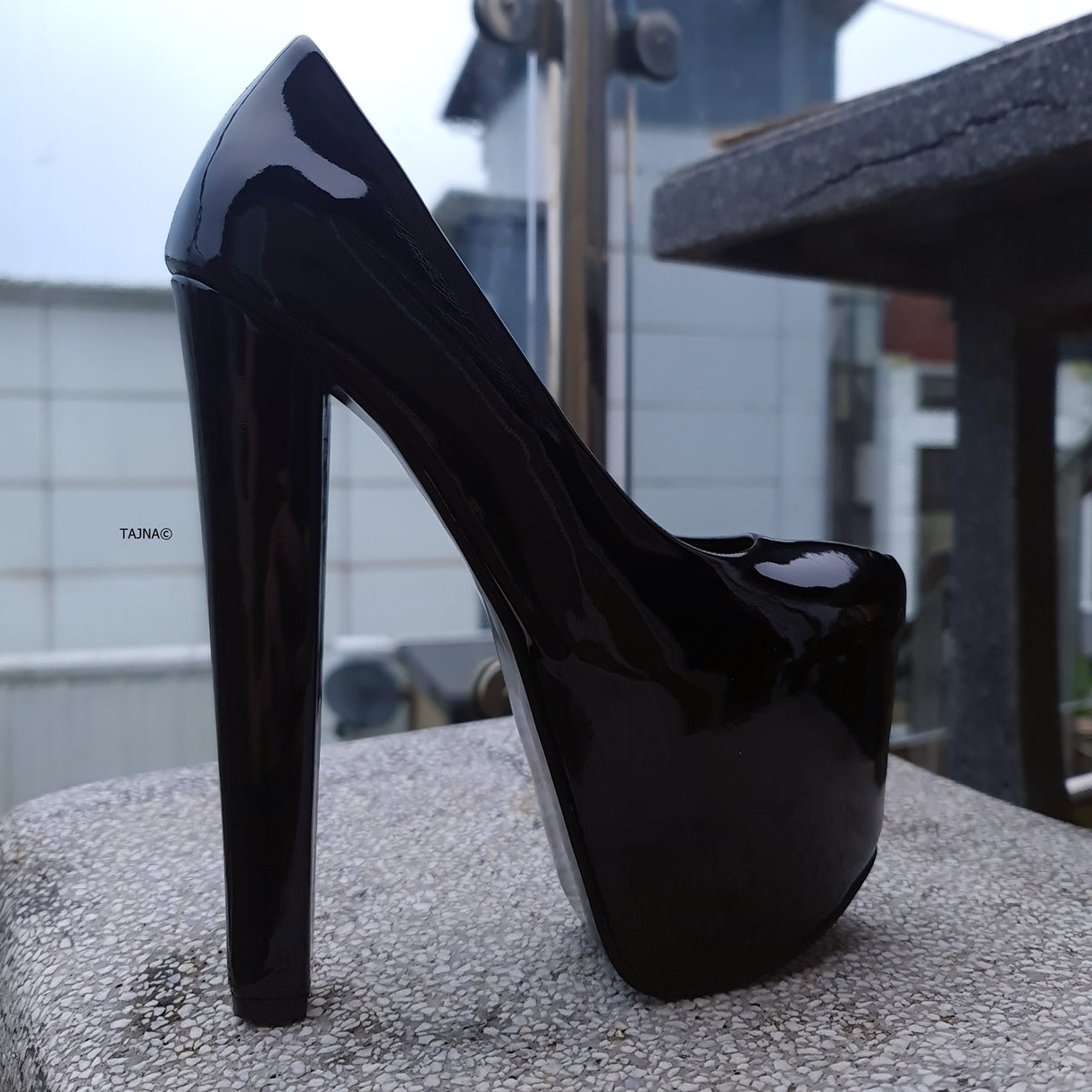 TikTokers Found $52 Heels That Are Similar to a $1,500 Versace Pair &  Shoppers Say They Are 'Really Easy to Walk In'