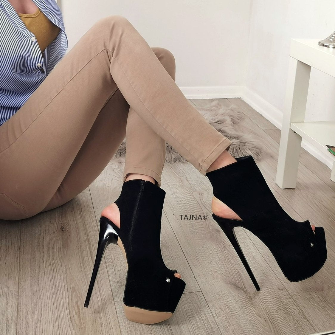 Open back ankle boots outlet