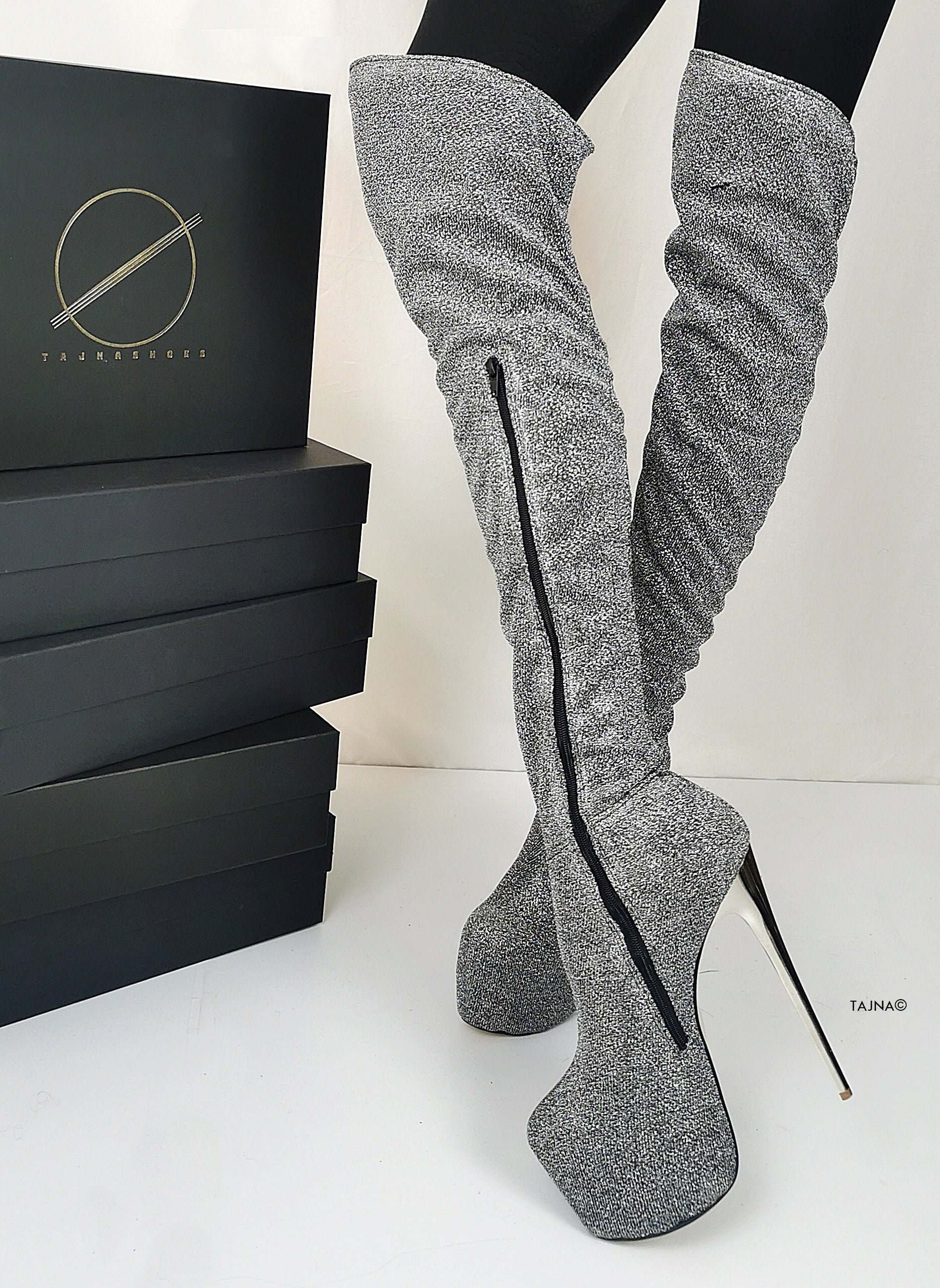Strech Shiny Silver Gray Boots - Tajna Club