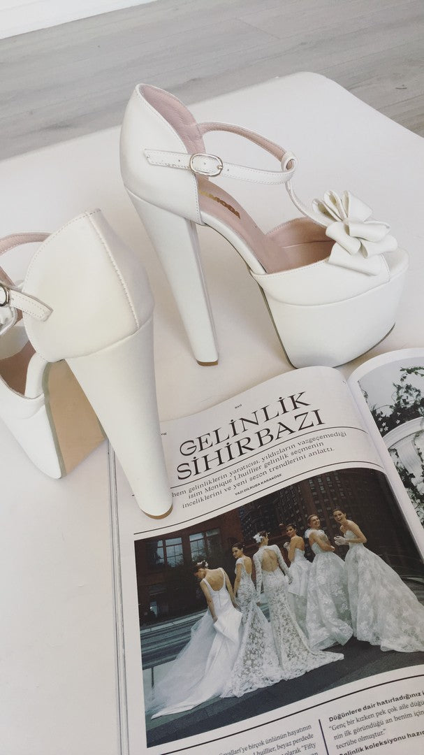 White Ribbon Bridal Platform Shoes - Tajna Club