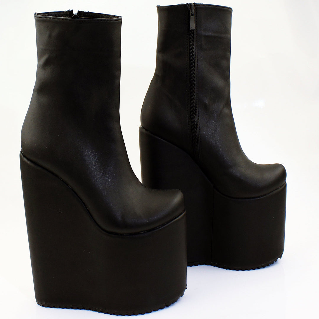Black Wedge Platform Boots - Tajna Club