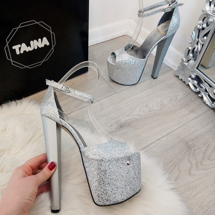 Silver Peep Toe Bold Strap High Heel Platforms 19 cm - Tajna Club
