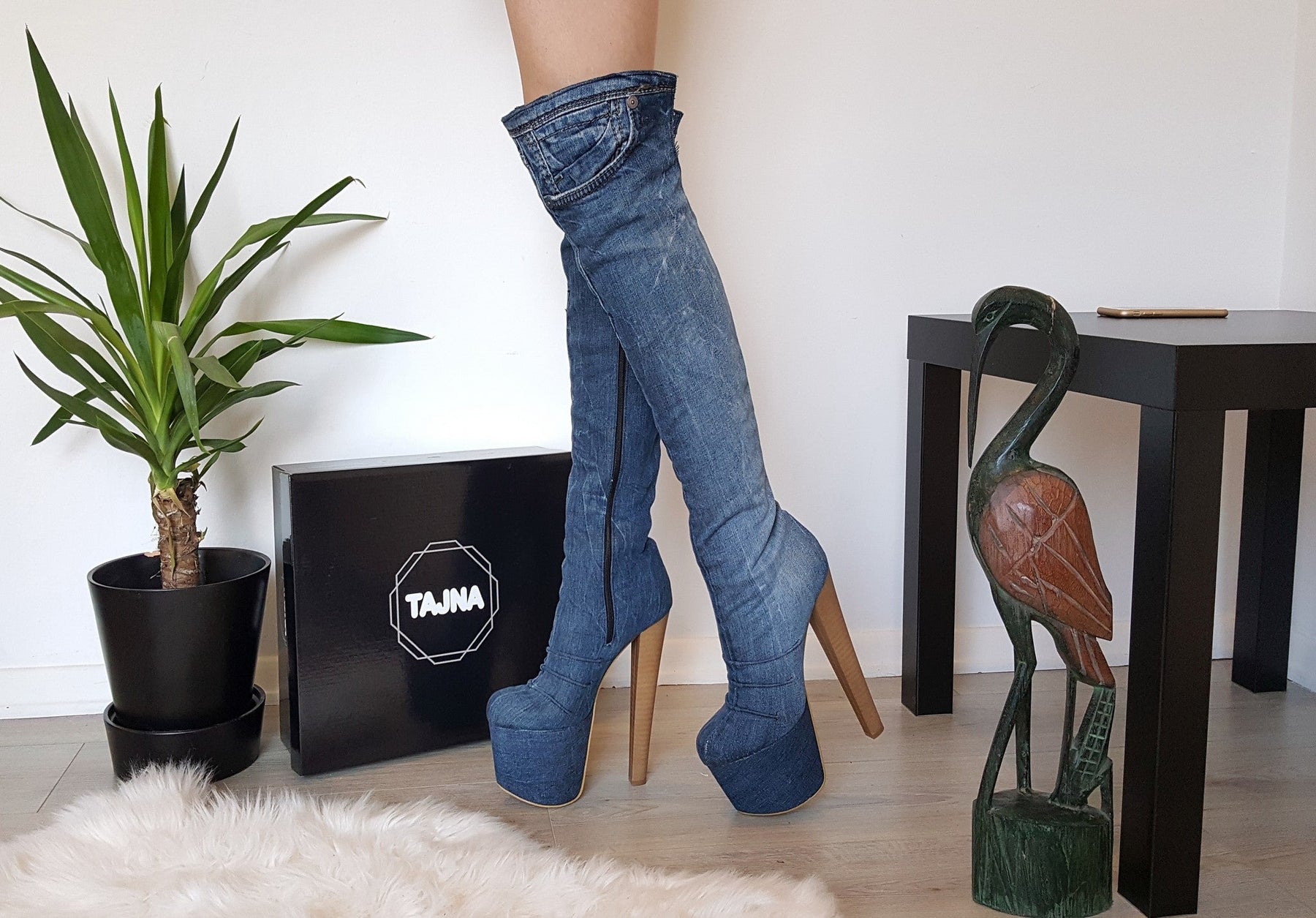 White Over The Knee High Platform Boots | Tajna Club EU39 /UK6 /USw8 / Other (Please State Below) / 19-20 cm
