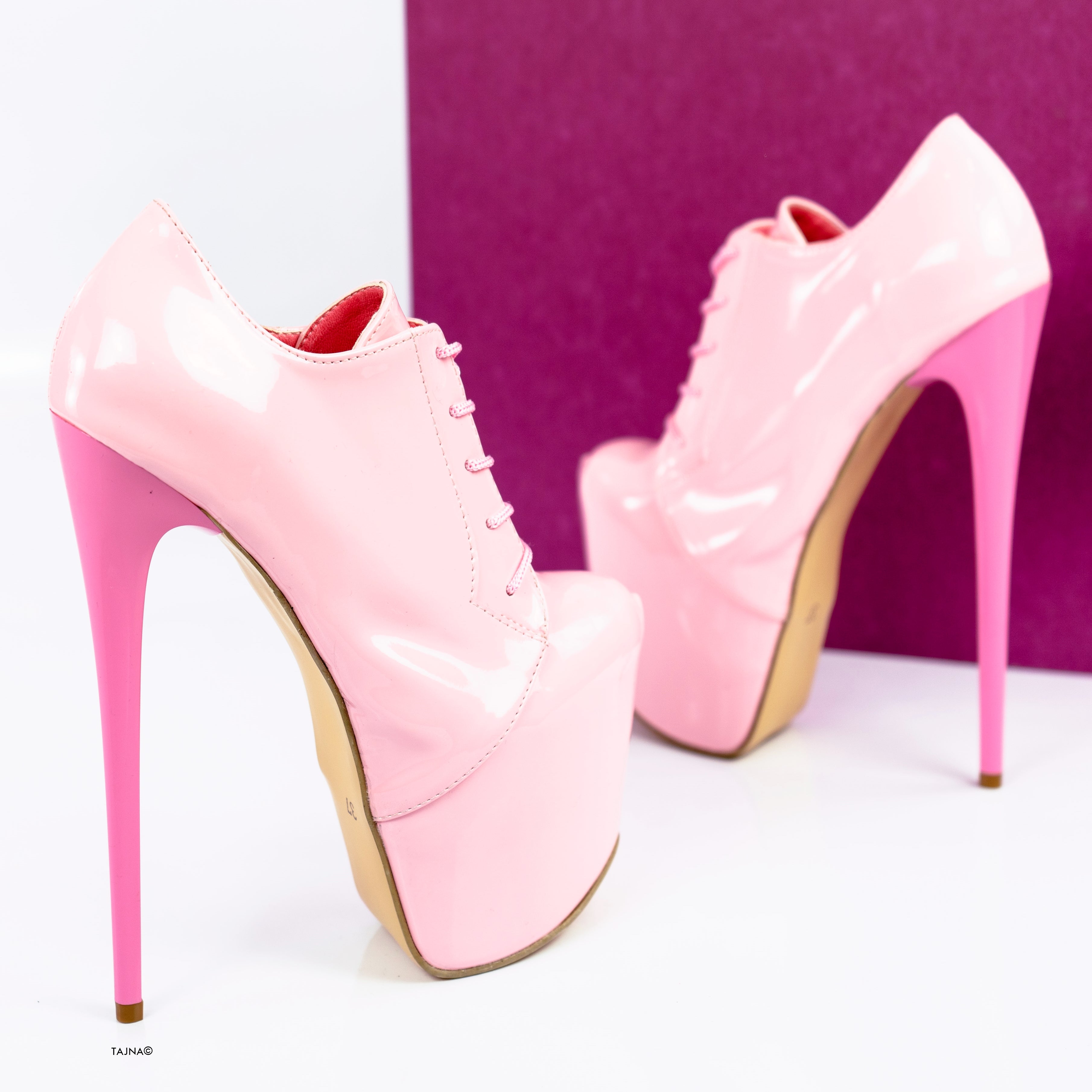 Oxford Light Pink Gloss Ankle Booties - Tajna Club