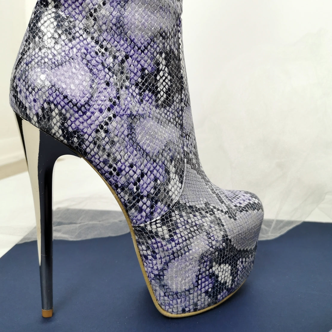 Purple Snake Skin Print Platform Boots | Tajna Shoes – Tajna Club