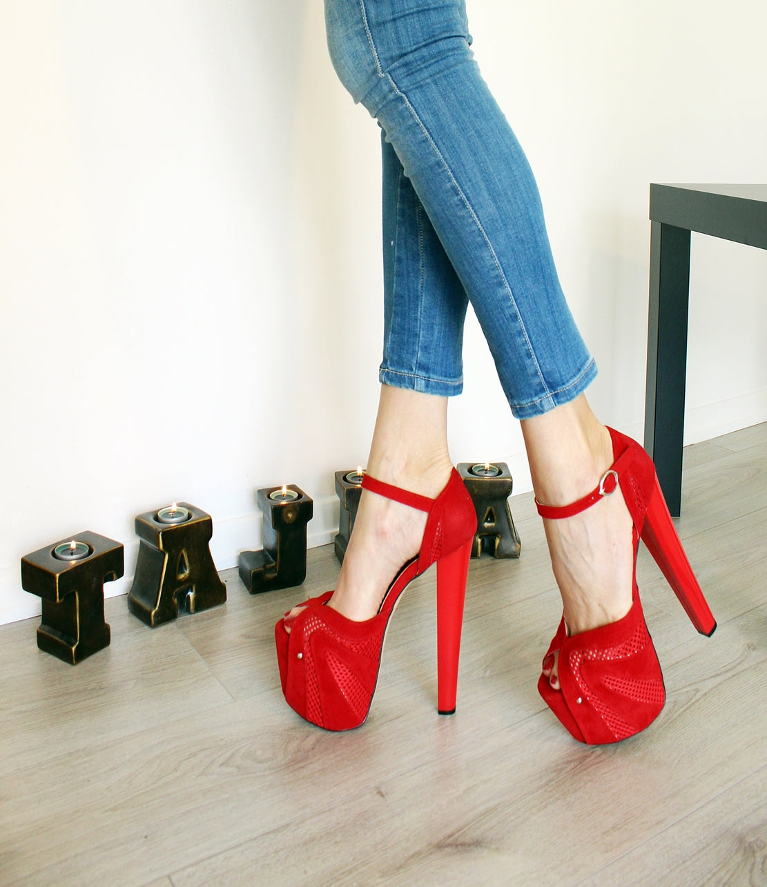 Open toe red heels fashion