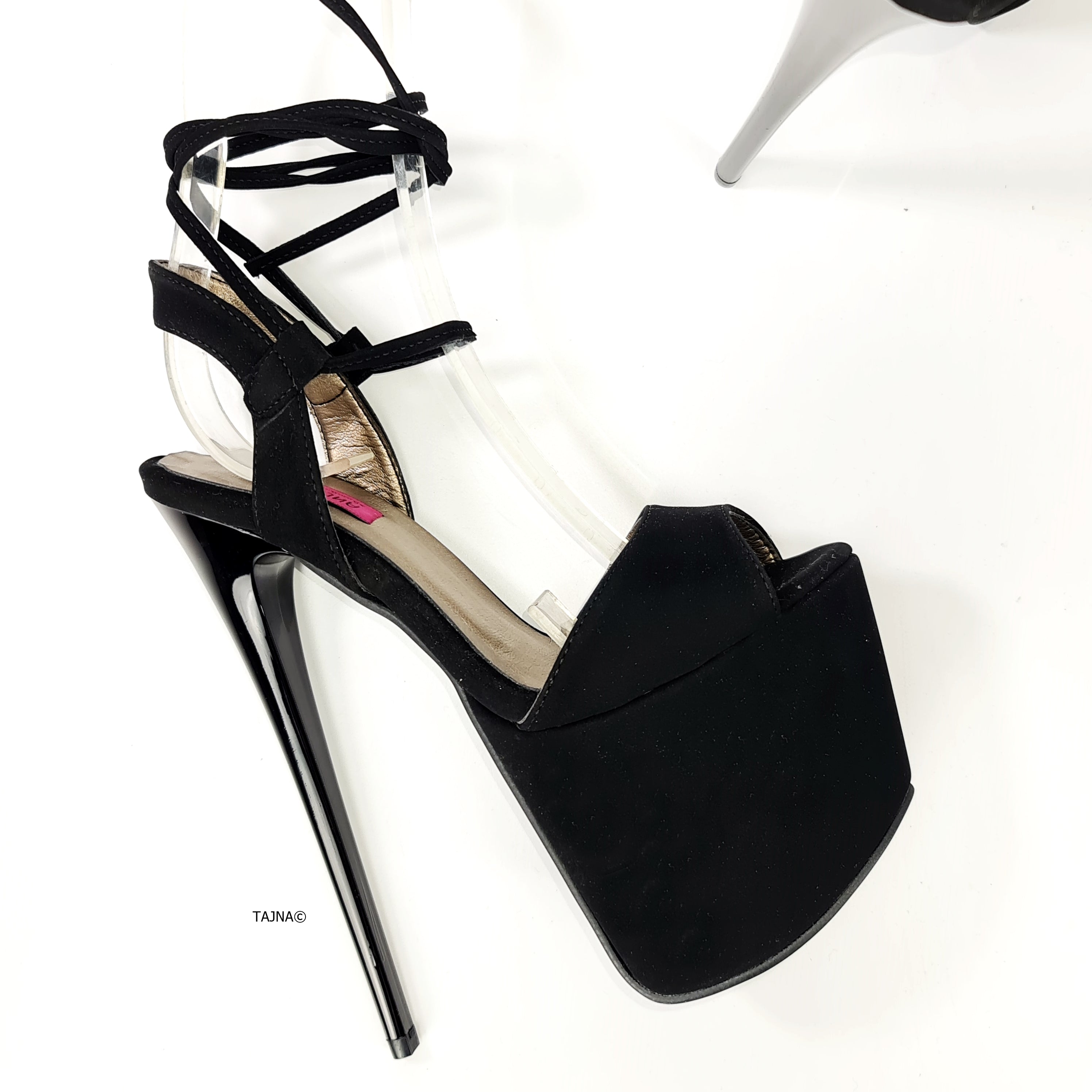 Black Suede Strap Pencil Heels – Tajna Club | Tipos de zapatos mujer,  Zapatos negros tacon, Zapatos de chicas