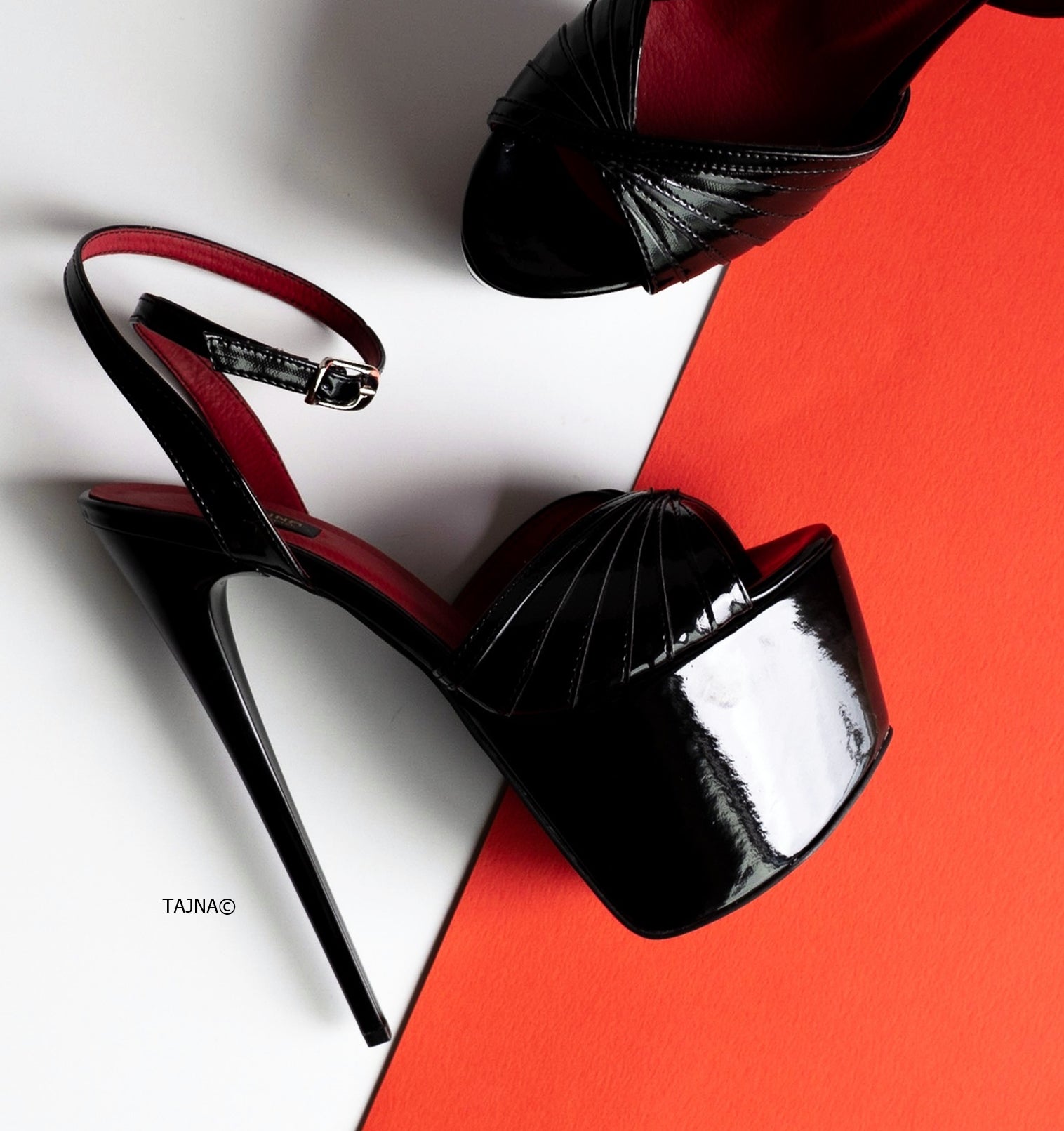 Black Gloss Retro Tango Style High Heels Tajna Club