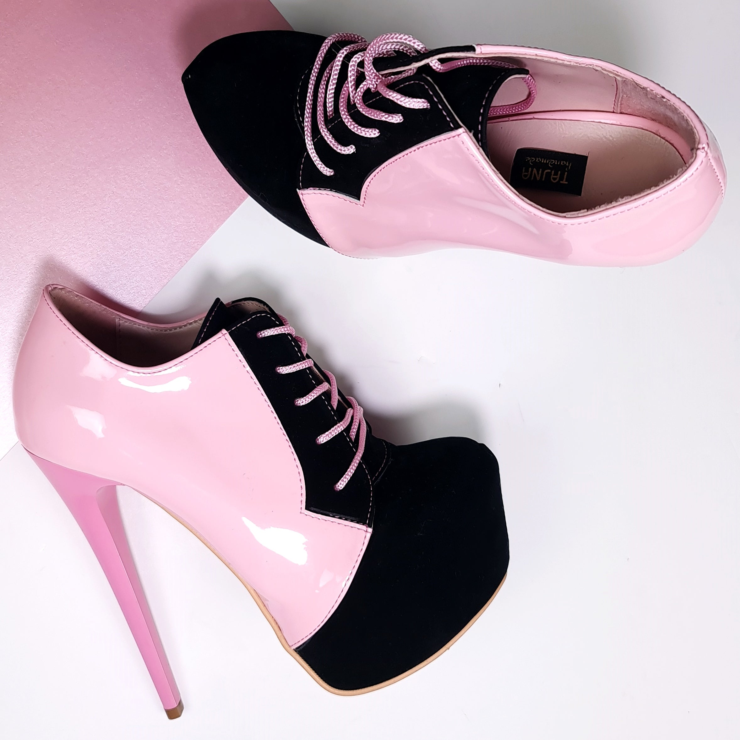 Black and hot pink heels best sale